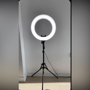 Ring light